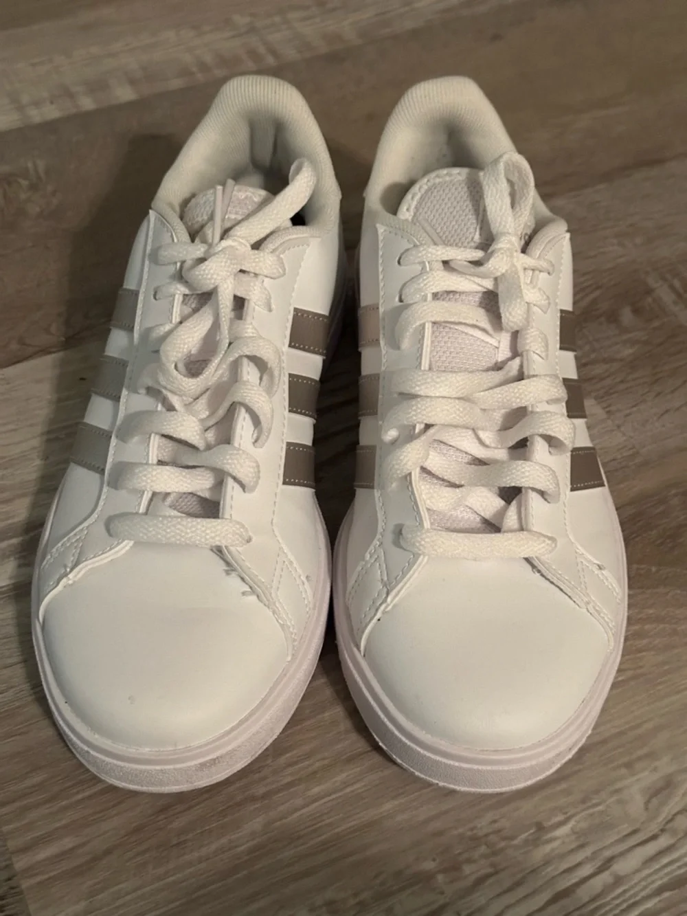 adidas White Low-Top Sneakers with Gray Stripes